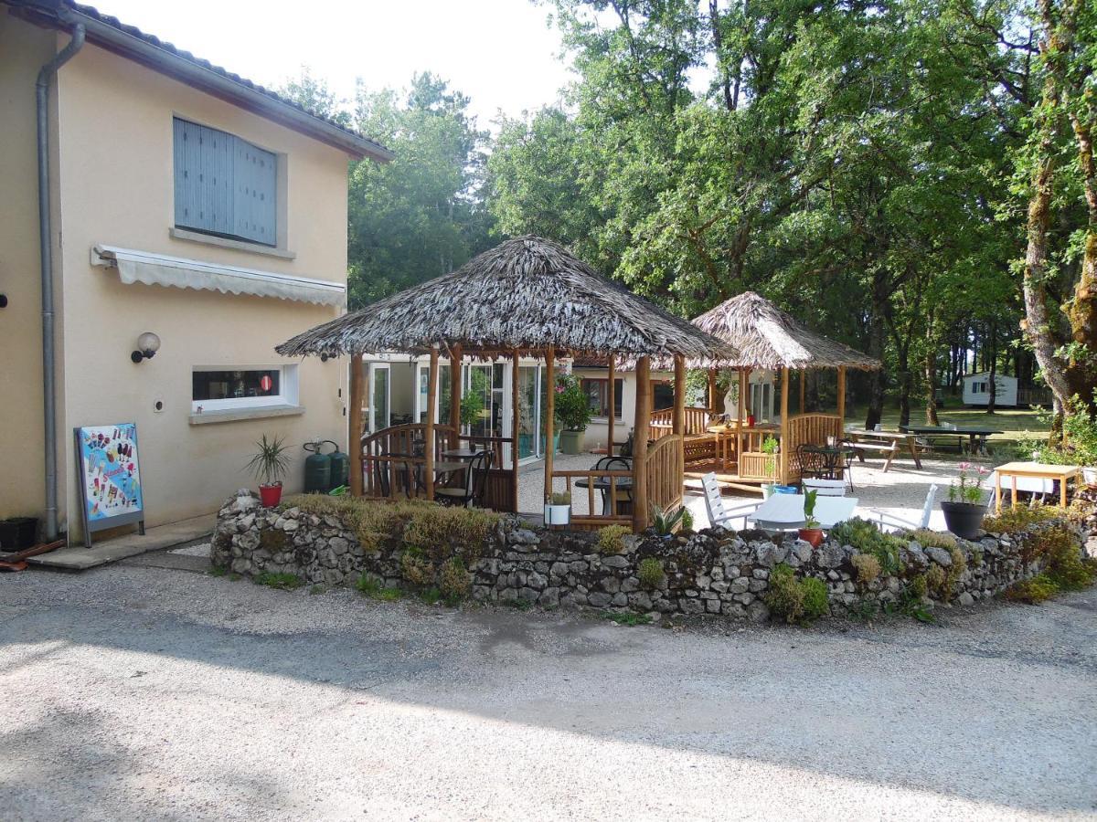 Camping Les Paillotes Payrac Екстер'єр фото