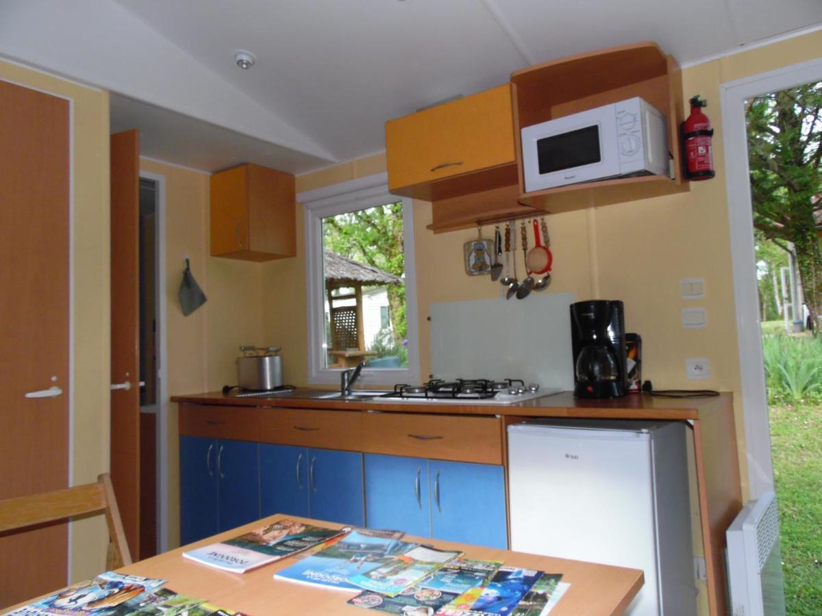 Camping Les Paillotes Payrac Екстер'єр фото